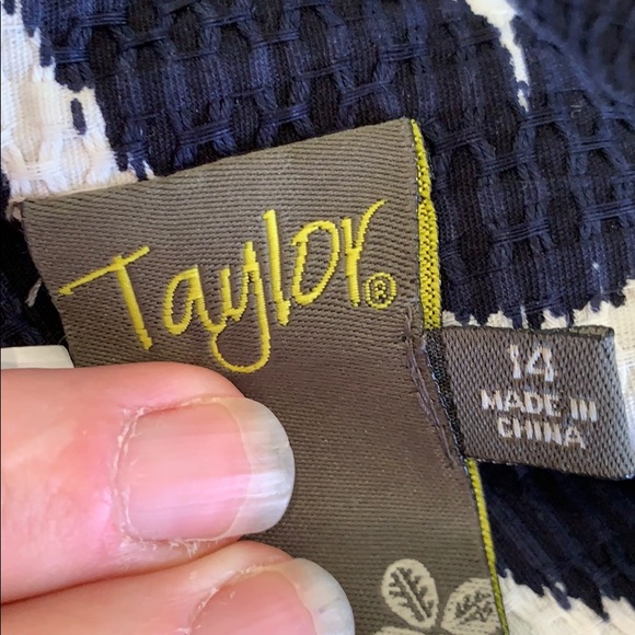 Taylor dress navy and white with pockets - Picture 6 of 8